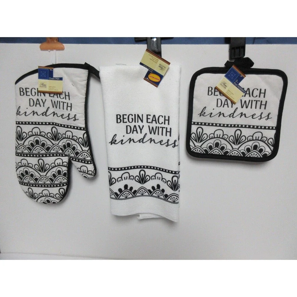 4 PIECE SET (1) Oven Mitt (2) Pot Holders (1) Kitchen Towel Begin with Kindness